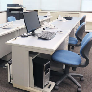 オフィスデスク